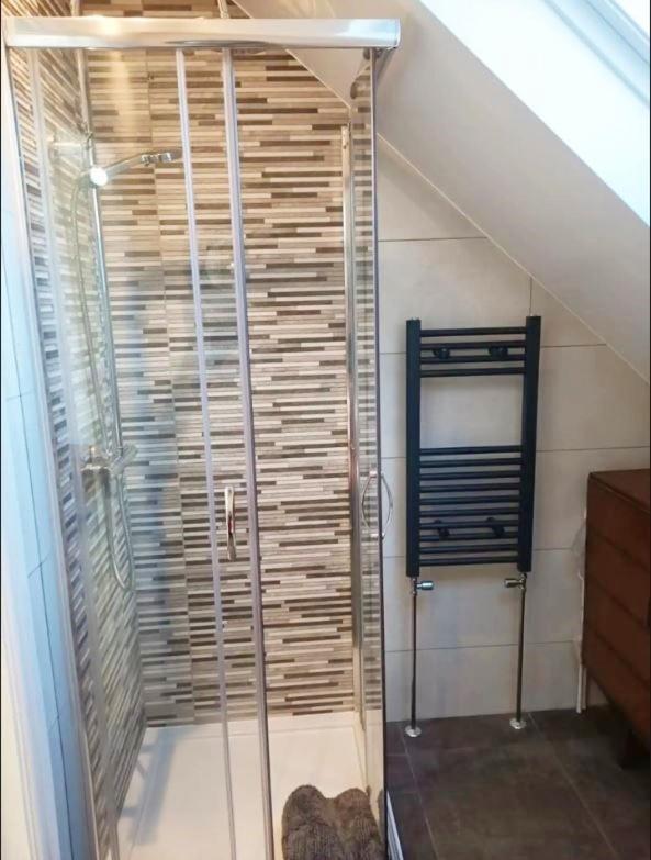 Stylish 2-Bed Flat, Quick Access To London Sights Διαμέρισμα Εξωτερικό φωτογραφία